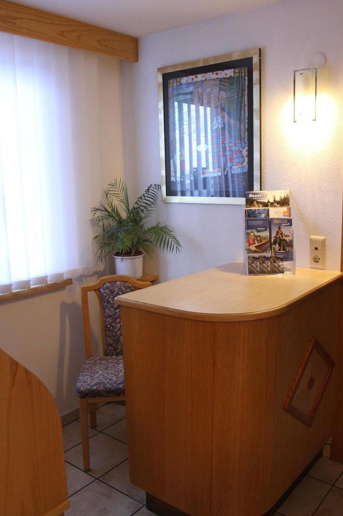 Collina Hotel Garni Nauders Bagian luar foto