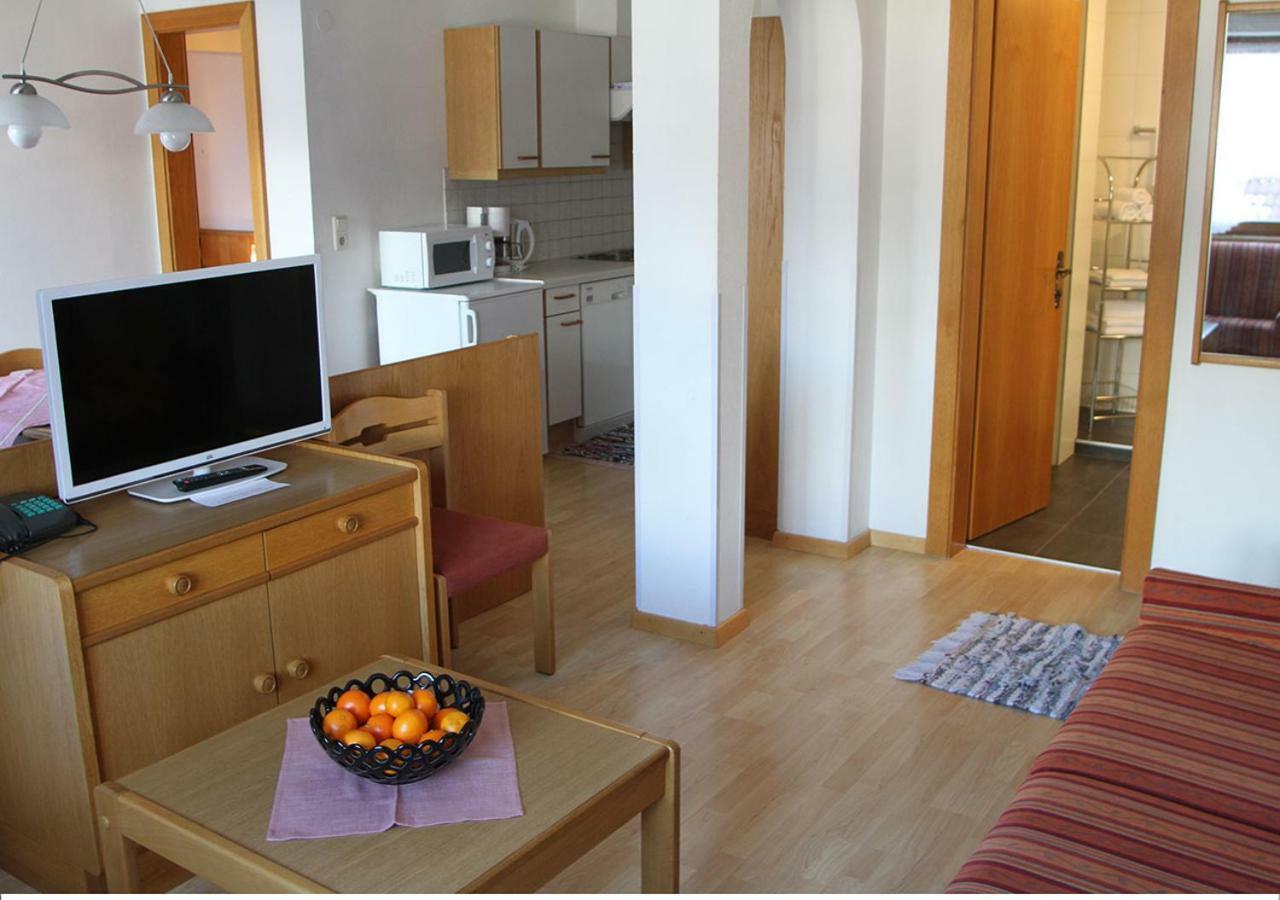 Collina Hotel Garni Nauders Bagian luar foto