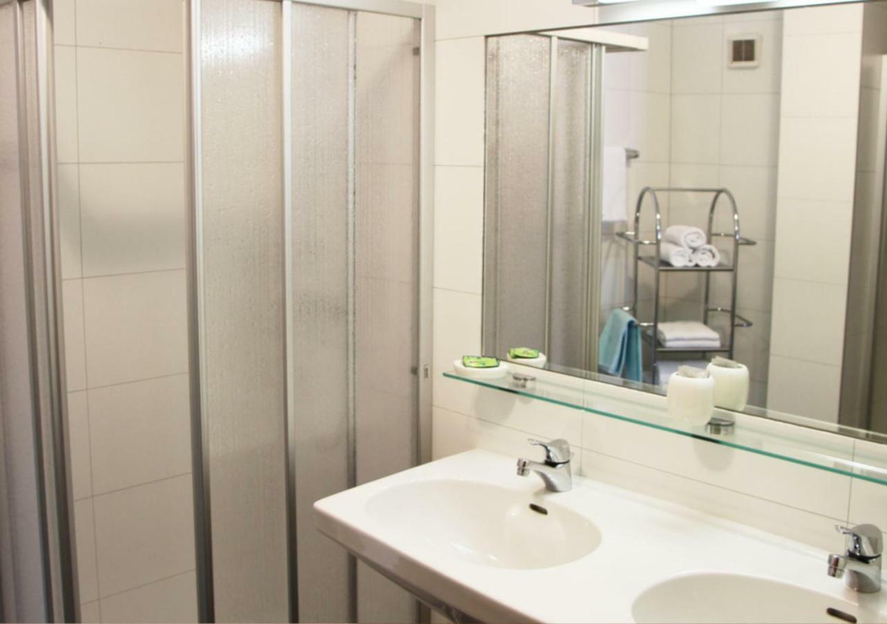 Collina Hotel Garni Nauders Bagian luar foto